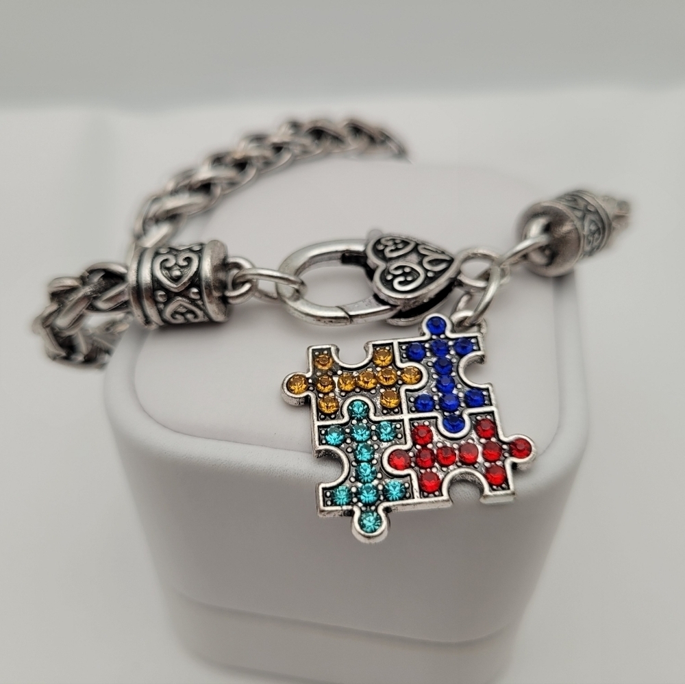 ✨2/$10✨ Autism Awareness Rhinestone Puzzle Piece Charm Bracelet